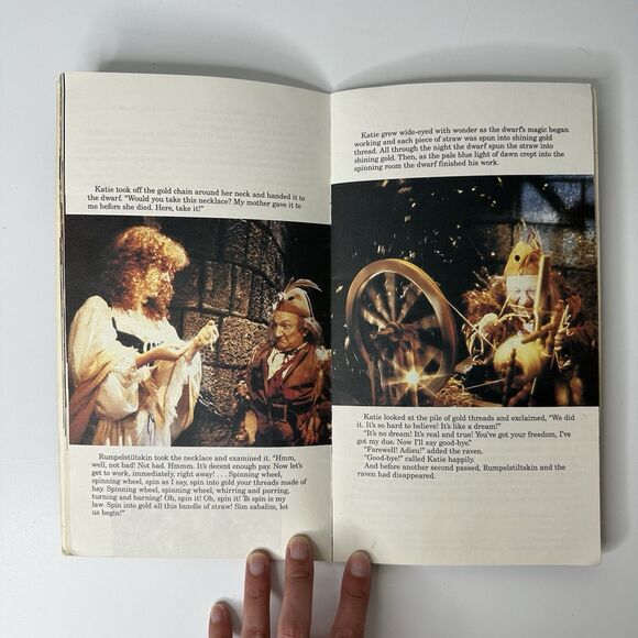 Cannons Movie Tales Rumpelstiltskin Storybook Read Along Cassette Not Included - Picture 5 of 9